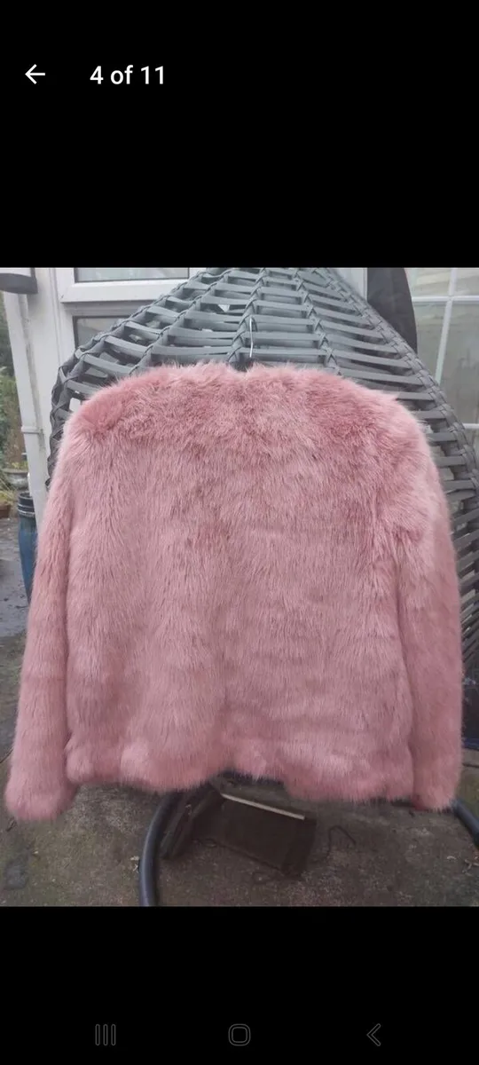 Bershka pink faux fur jacket (free postage) - Image 4