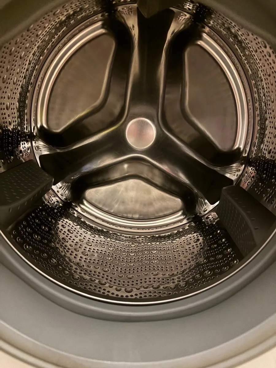 Neff 9kg Washing Machine - Image 3