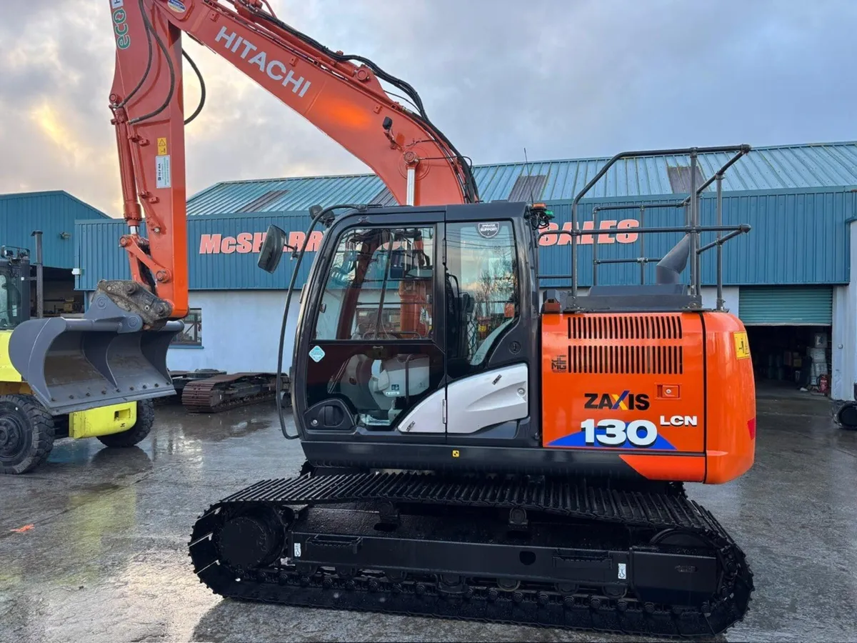 Hitachi ZX130LCN-6 - Image 1