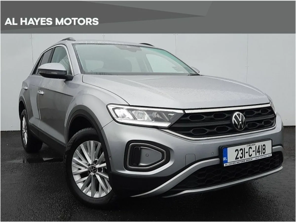 Volkswagen T-Roc **TINY MILEAGE**2.0 TDI **PARKING - Image 1