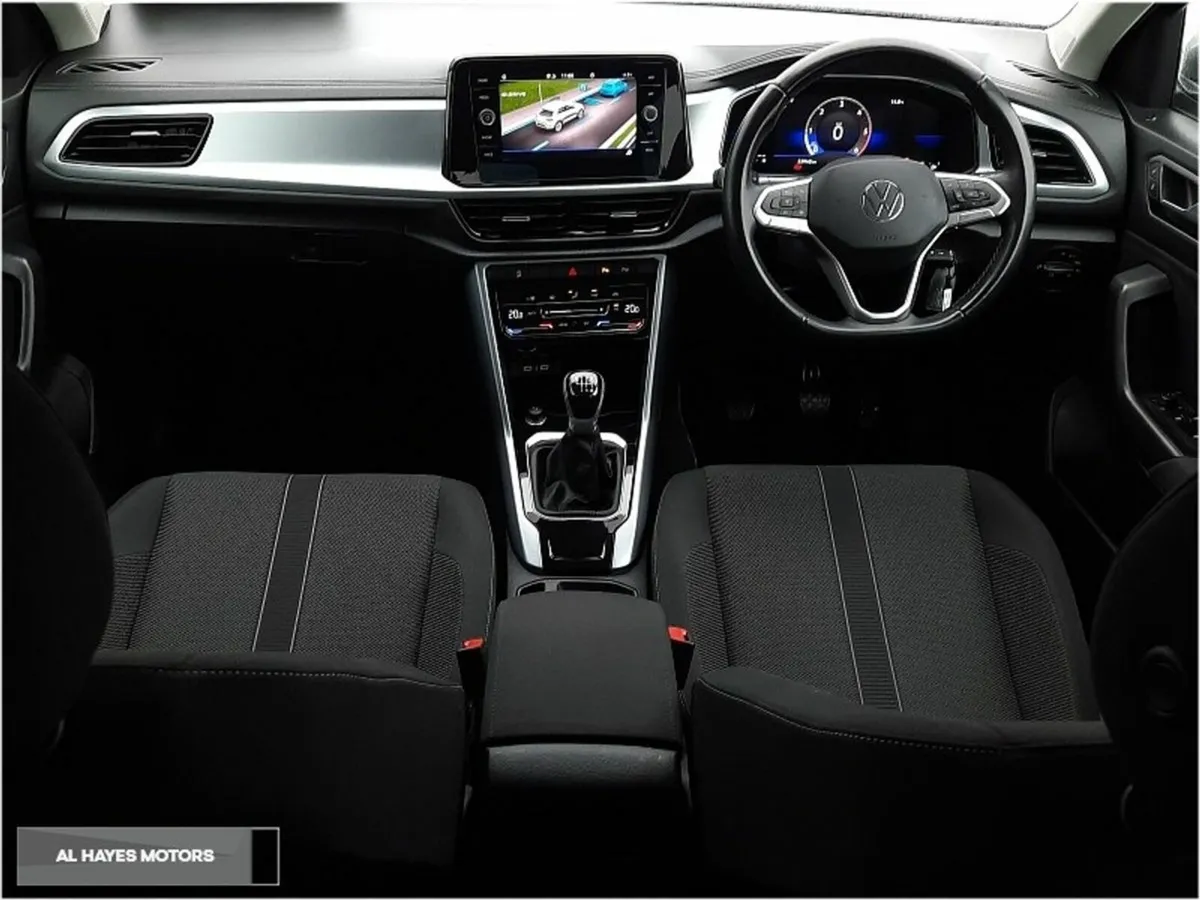 Volkswagen T-Roc **TINY MILEAGE**2.0 TDI **PARKING - Image 2