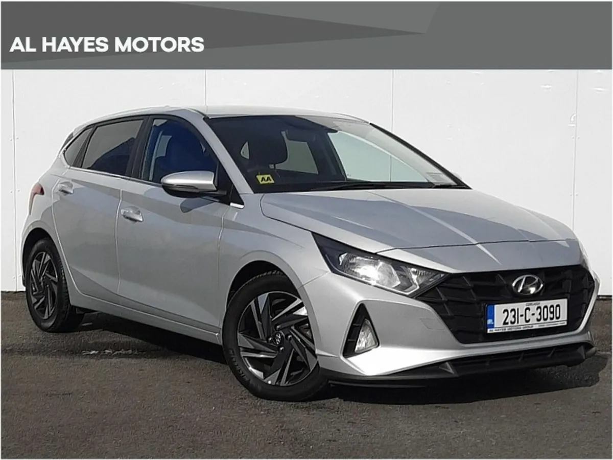 Hyundai i20 **HYUNDIA i20** LIKE NEW 1.2 PETROL - Image 1