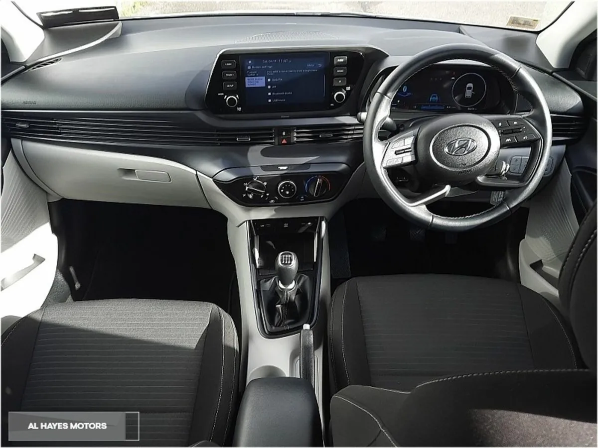 Hyundai i20 **HYUNDIA i20** LIKE NEW 1.2 PETROL - Image 2