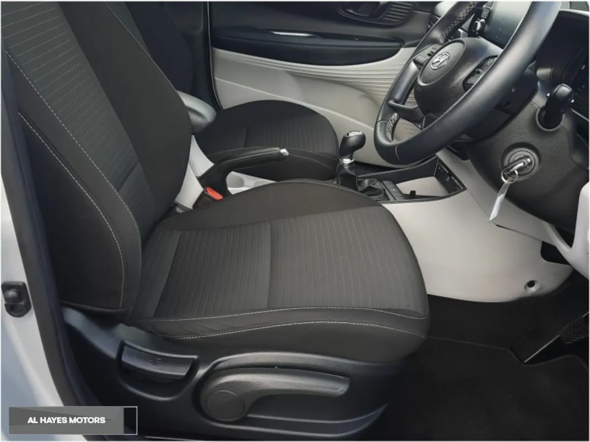 Hyundai i20 **HYUNDIA i20** LIKE NEW 1.2 PETROL - Image 4