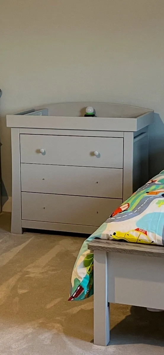 Mamas and Papas Cotbed x2 and Changing Table - Image 4