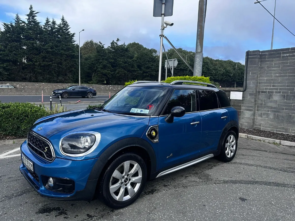 Mini Countryman 2018 - Image 1