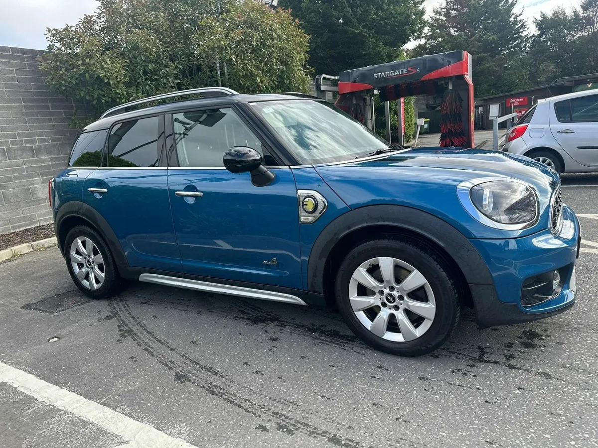 Mini Countryman 2018 - Image 4