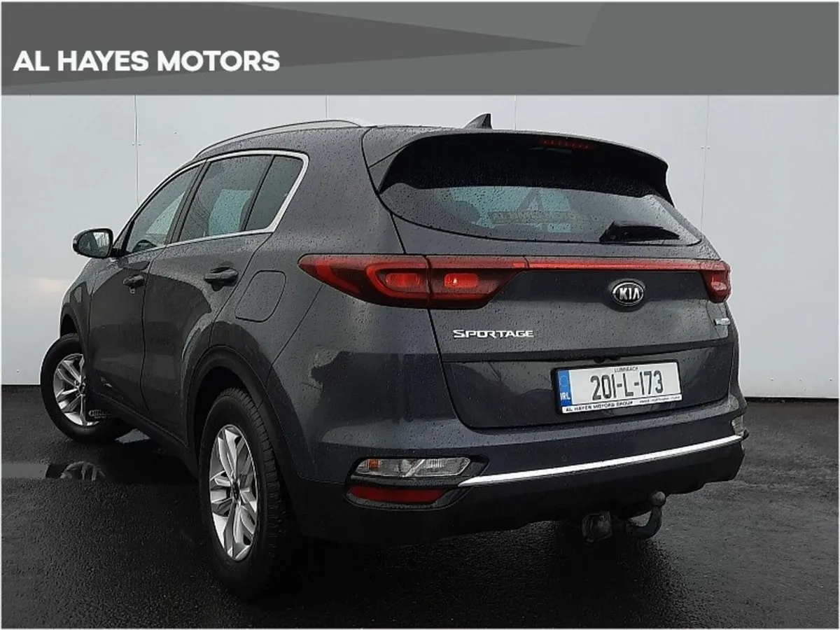 Kia Sportage **POWERFULL SUV** ECONOMIC CAR**1.6 C - Image 3