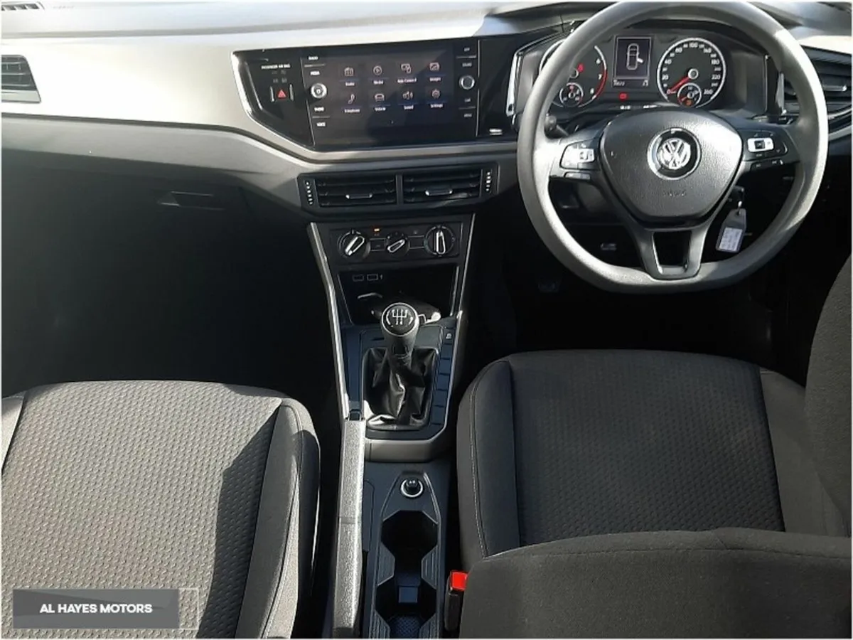 Volkswagen Polo **TINY MILEAGE**REVERSING SENSORS* - Image 2