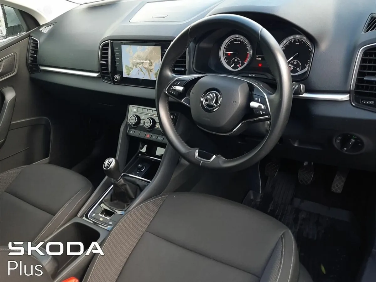 Skoda Karoq **TINY MILEAGE**AMBITION**2.0TDI 115HP - Image 4