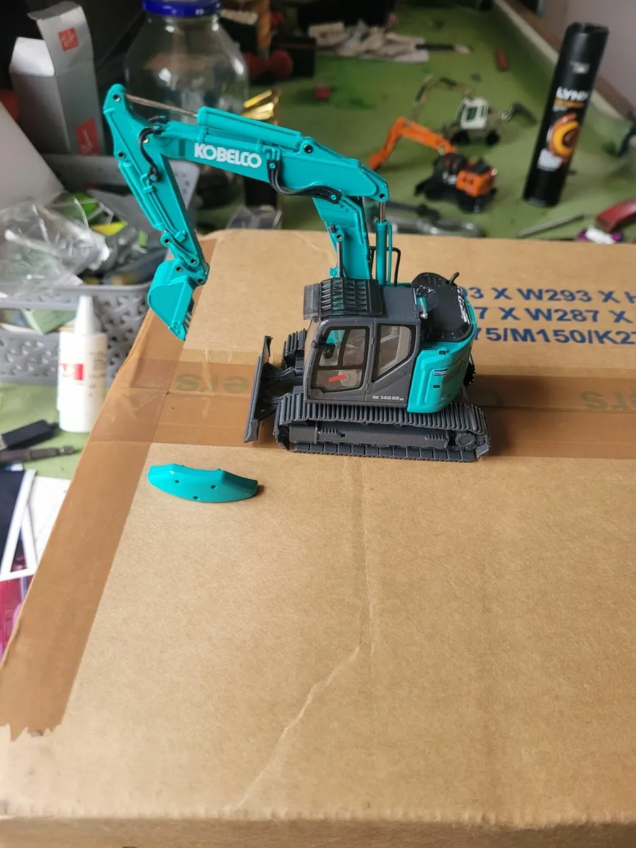 diecast excavators tractors 1/32 1/50 - Image 2