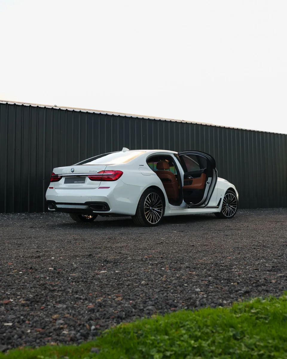BMW 740e M Sport - Image 3