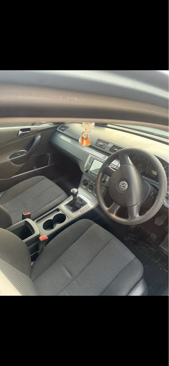 Volkswagen Passat 2.0tdi 2009 - Image 2