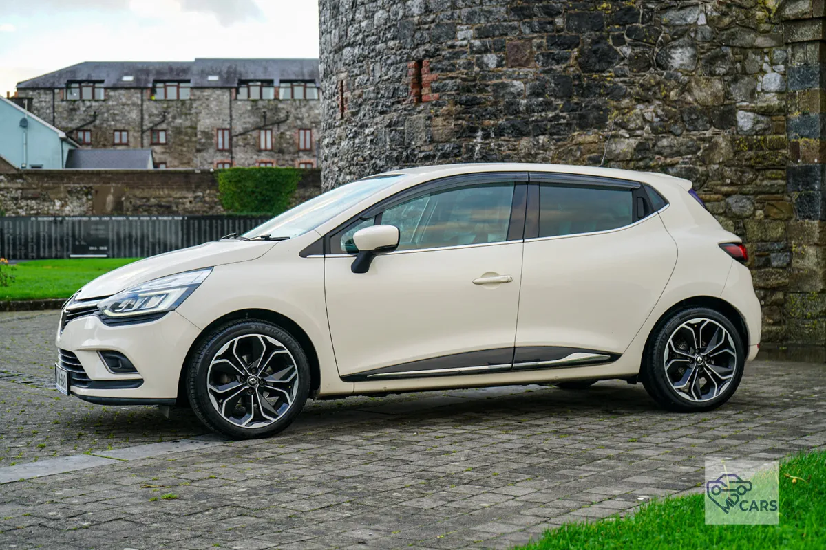 Renault clio automatic - Image 4