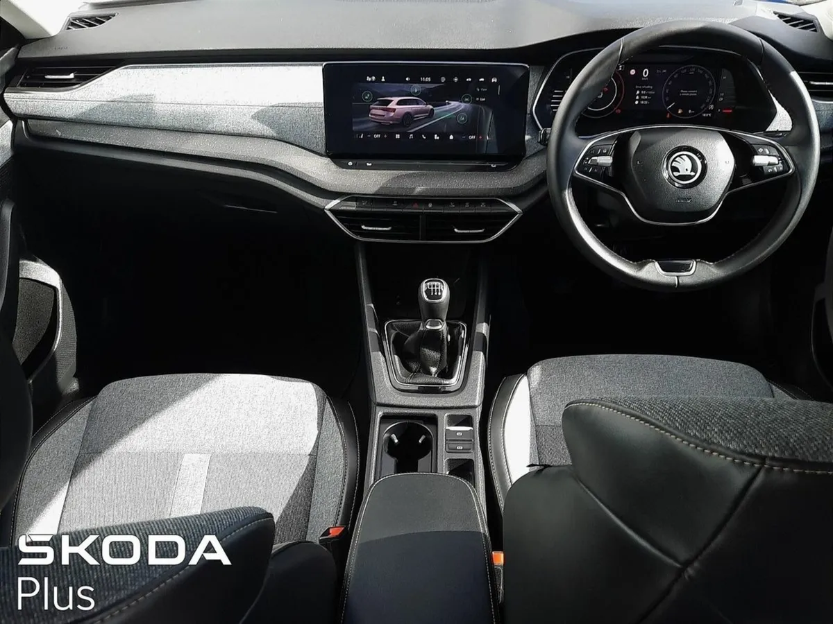 Skoda Octavia **ESTATE**TOP - SPEC**SELECTION PLUS - Image 2