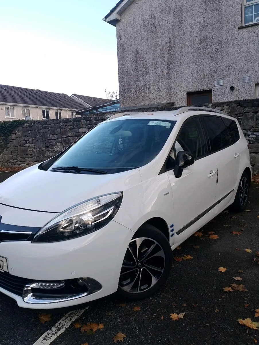 Renault Grand Scenic - Image 2