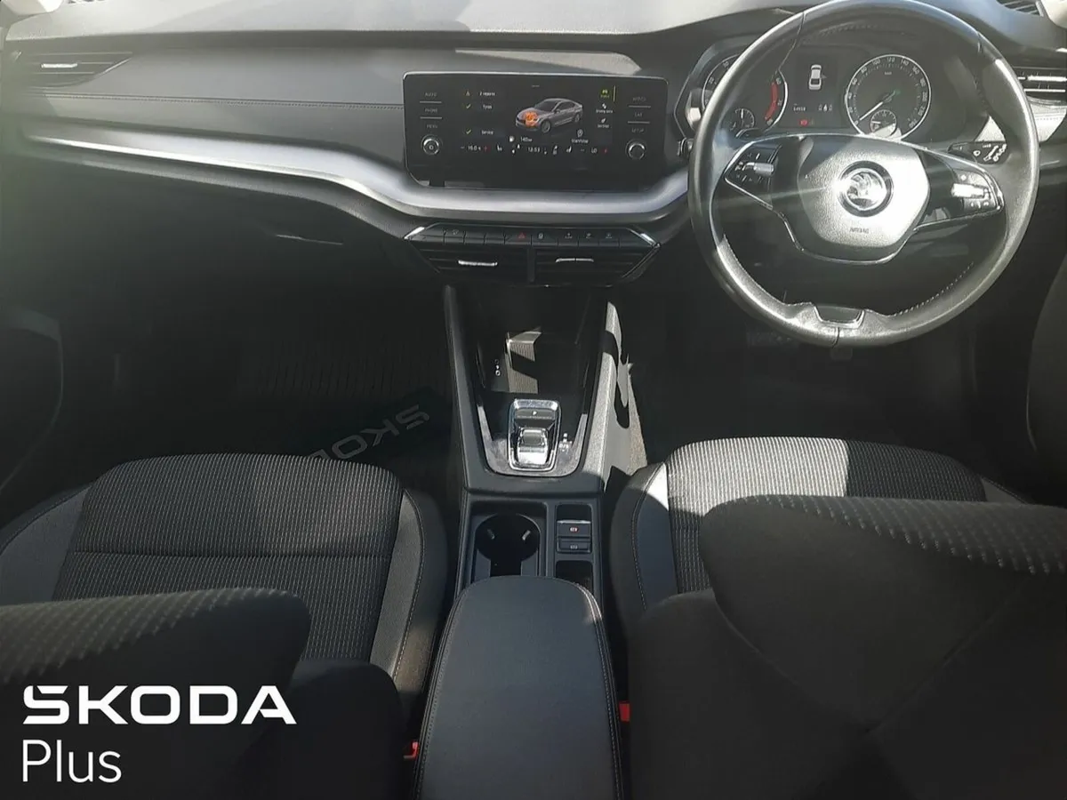 Skoda Octavia **AUTOMATIC**WINTER PACK**AMBITION 1 - Image 2