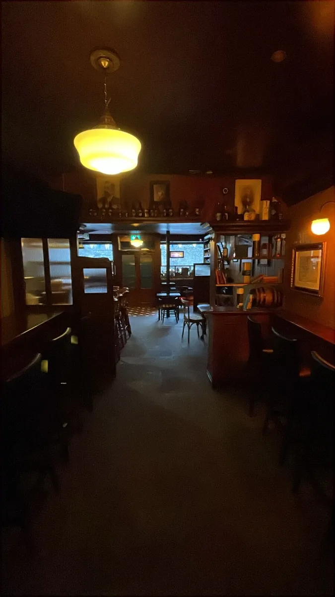 Doors partition stools bar pub sets - Image 3