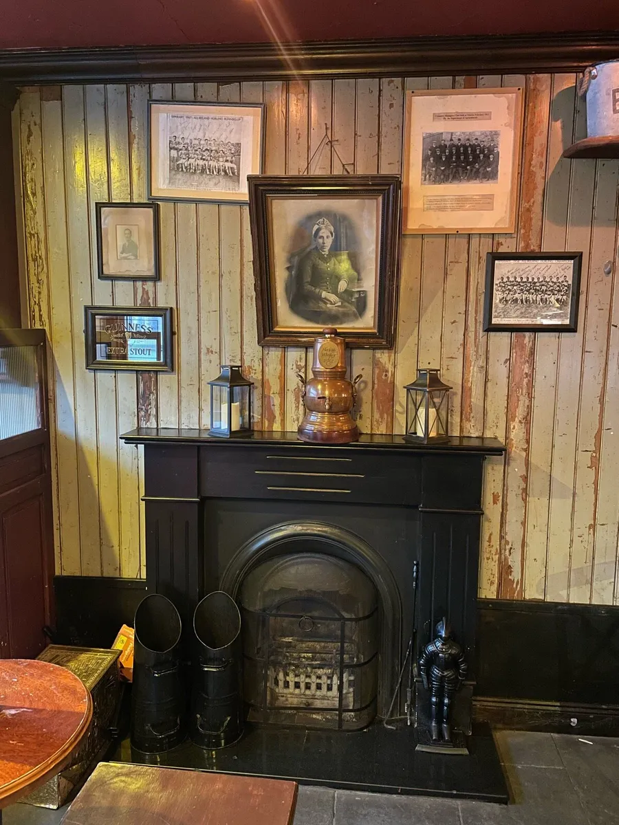 Doors partition stools bar pub sets - Image 4