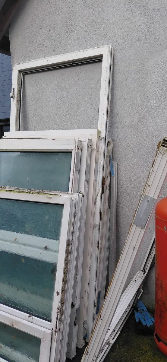 Windows & door frame - Image 3