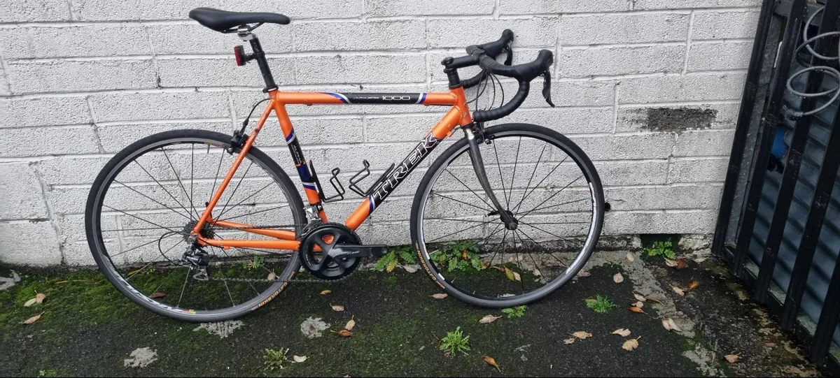 Trek 1000 Road Bike - Image 1