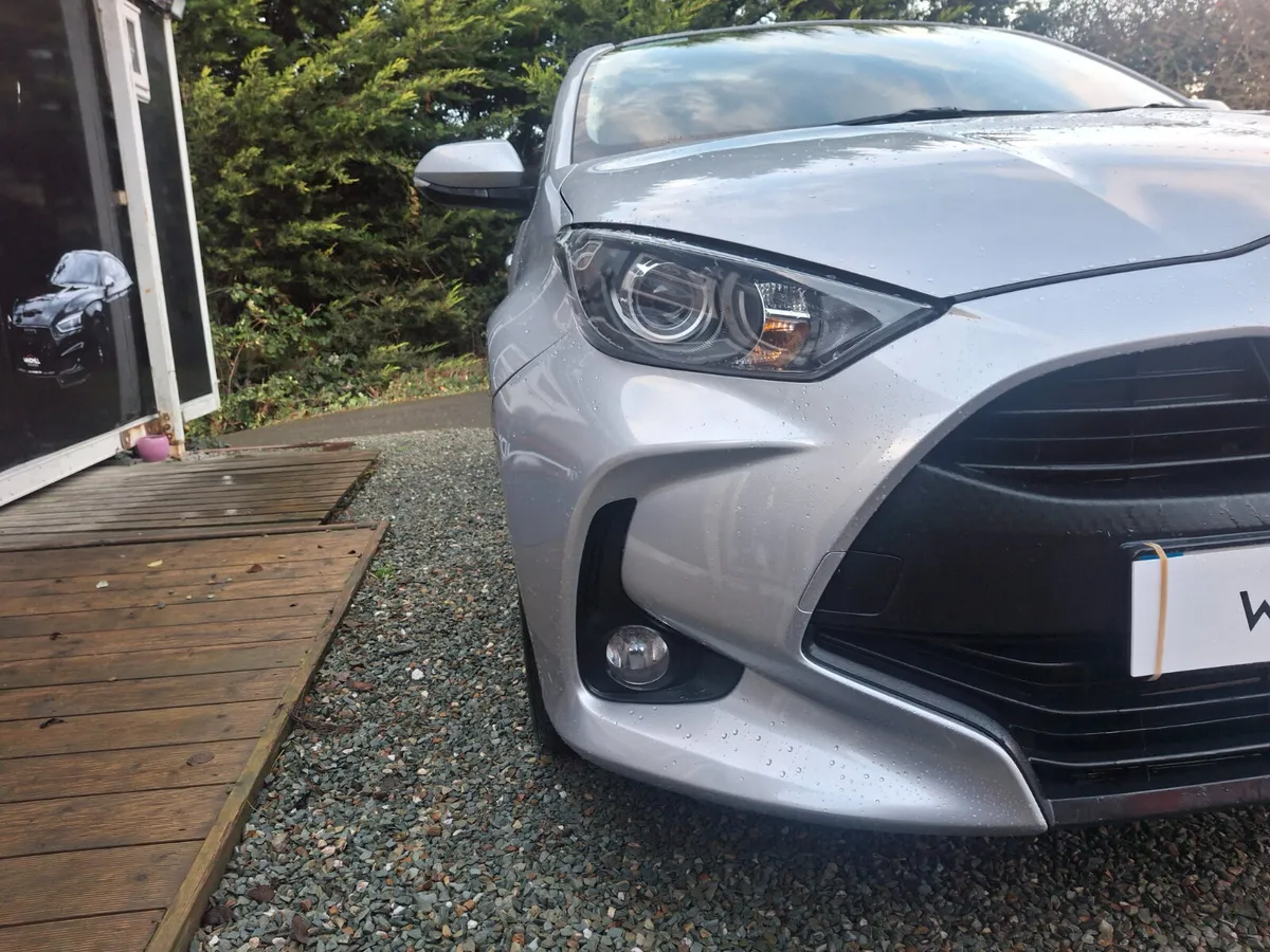 TOYOTA YARIS 1.0 LUNA - Image 3