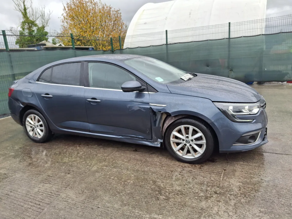 2018 Renault Megane  Dynamic  1.5 Diesel - Image 2