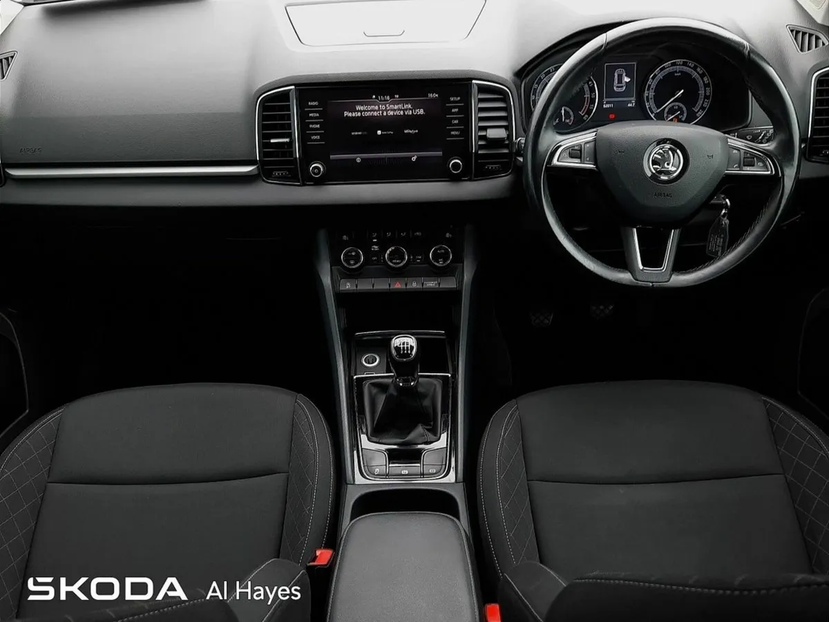 Skoda Karoq **LIKE NEW**  AMBITION 1.6TDI - Image 2