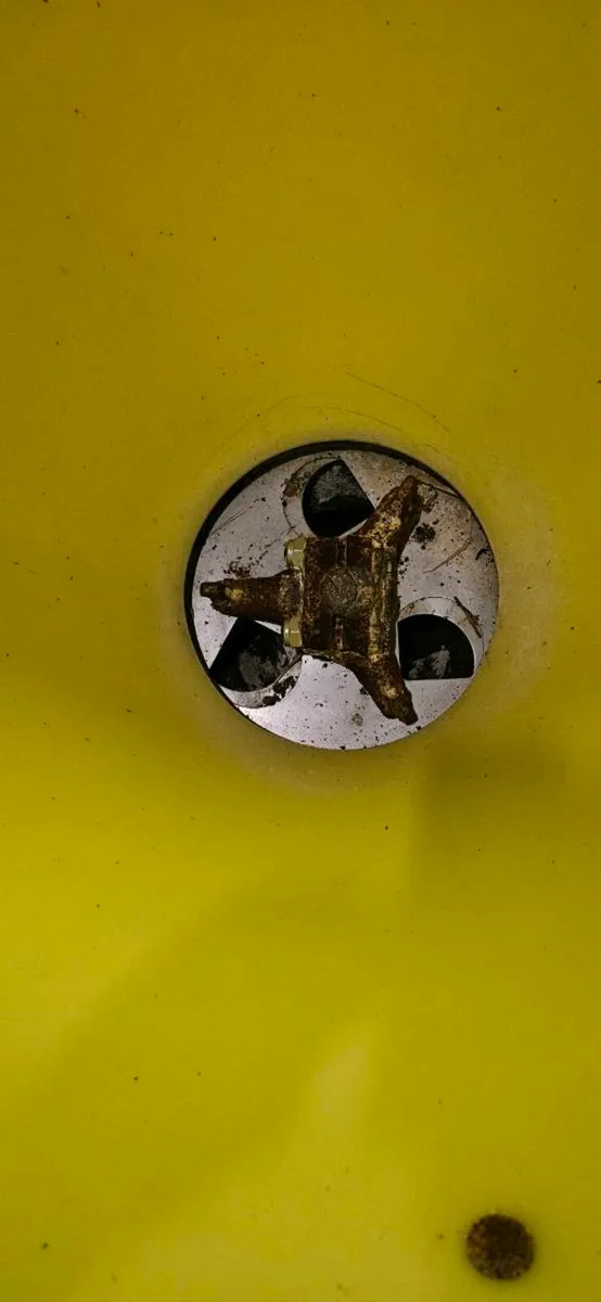 Cosmo 450 Fert spreader - Image 4