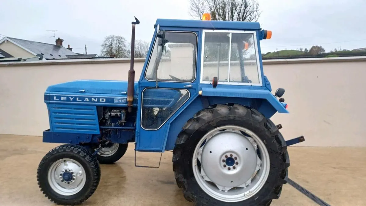 Leyland 245 mf 135 - Image 1