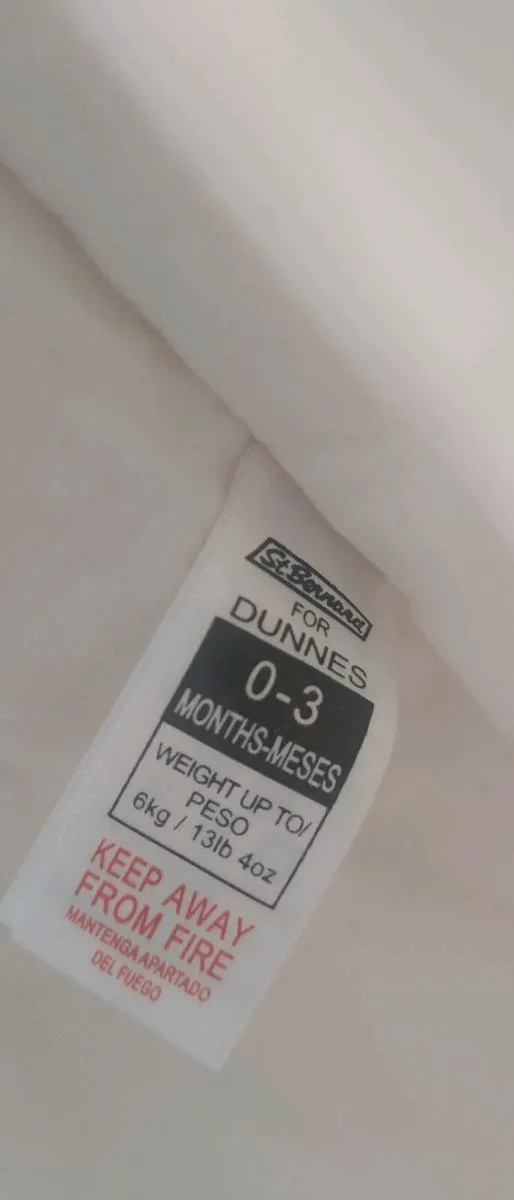 Baby 0/3 newborn jumpsuit - Image 3