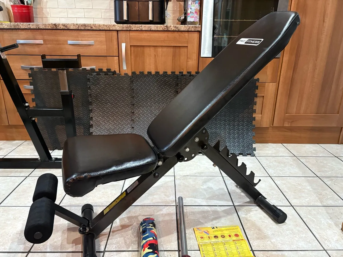 UNBELIEVABLE GYM WEIGHTLIFTING SET UP!! - Image 4