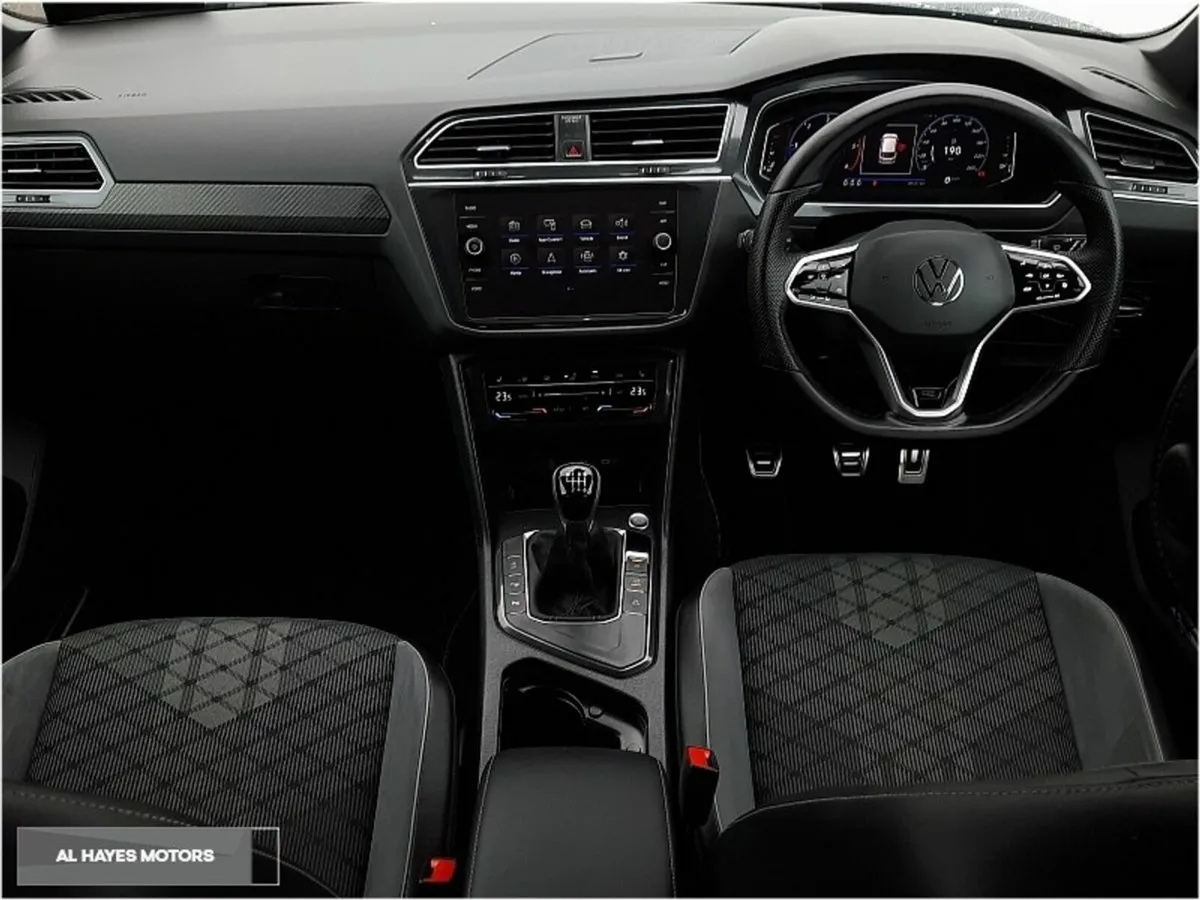 Volkswagen Tiguan **SPORT PACK**R-LINE**2.0 TDI 15 - Image 2