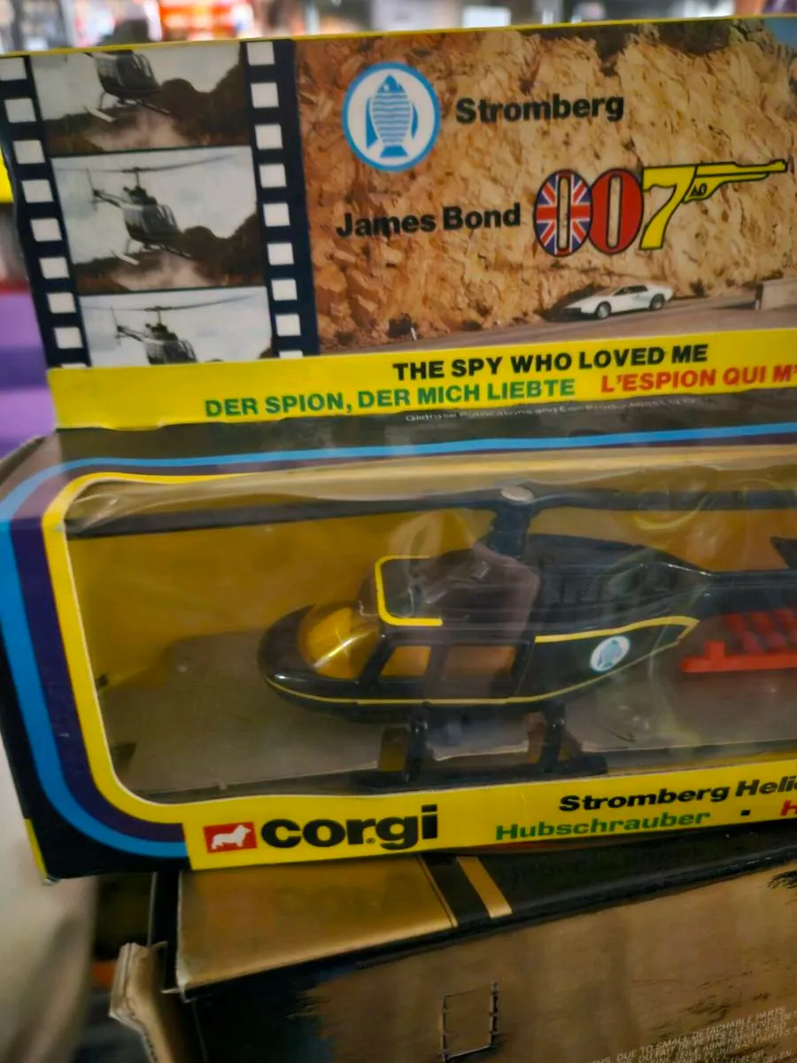Corgi James Bond The Spy Who Loved Me Helicopter - Image 2