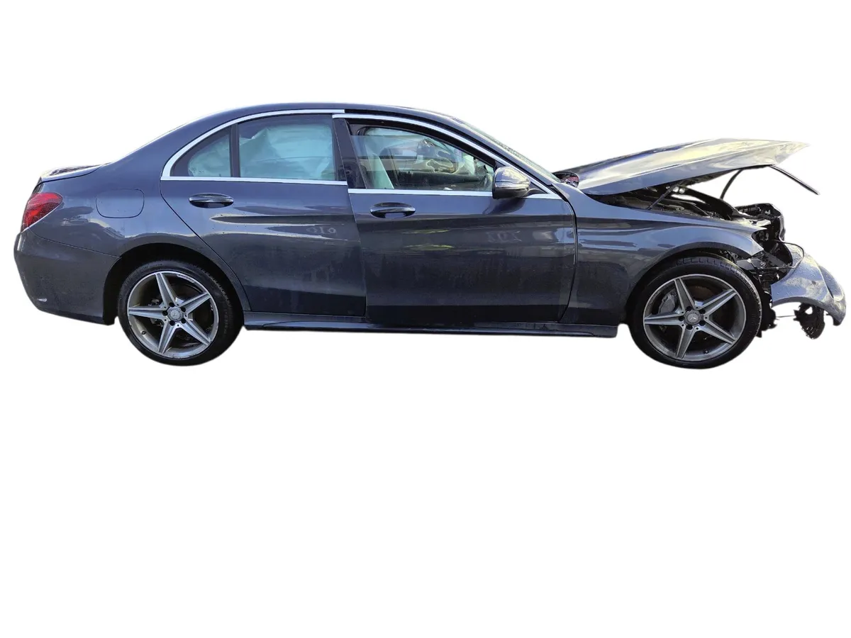 2016 MERCEDES BENZ C CLASS  For Breaking/Dismantli - Image 2