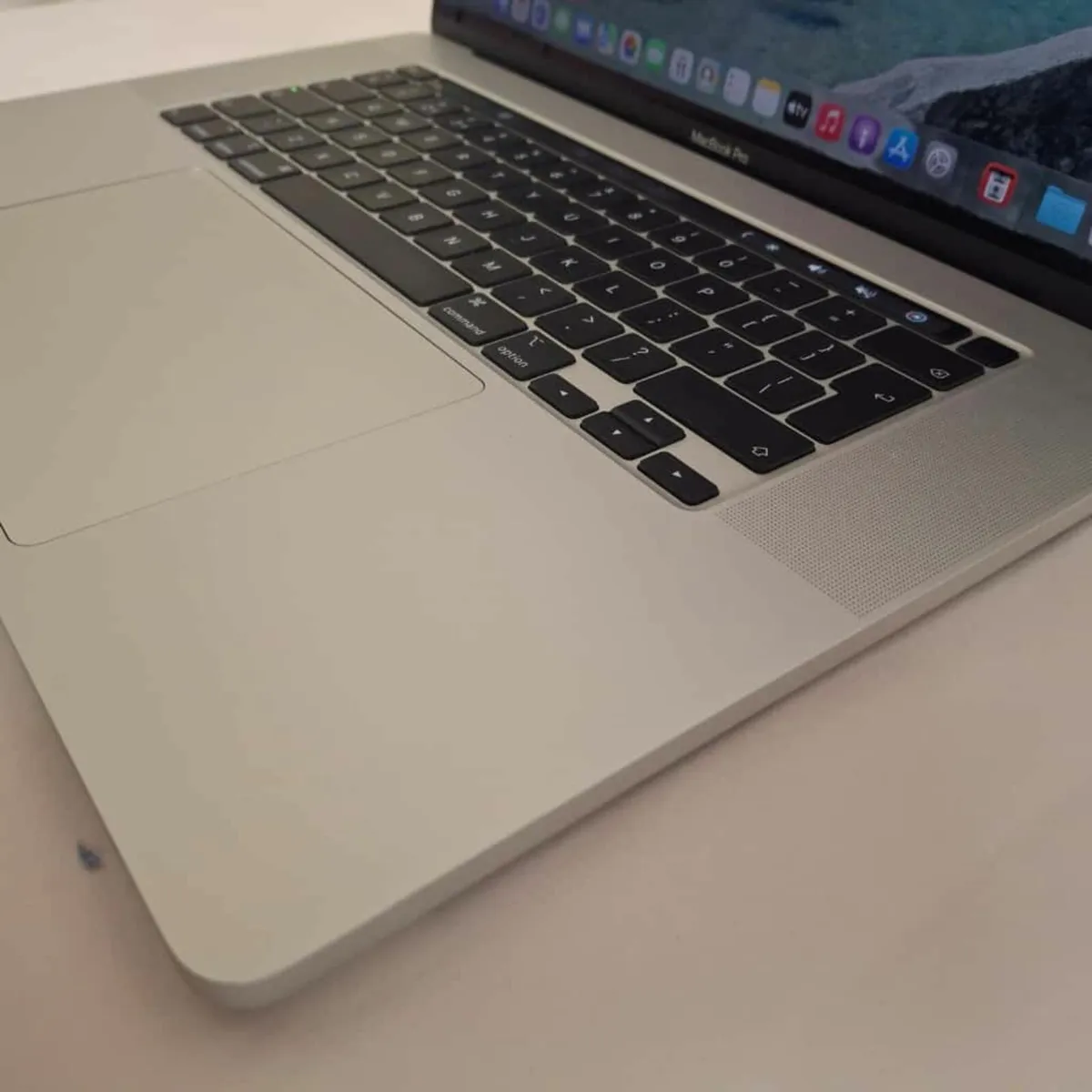 Apple MacBook Pro 16-inch 2019 | Intel Core i7 | - Image 3
