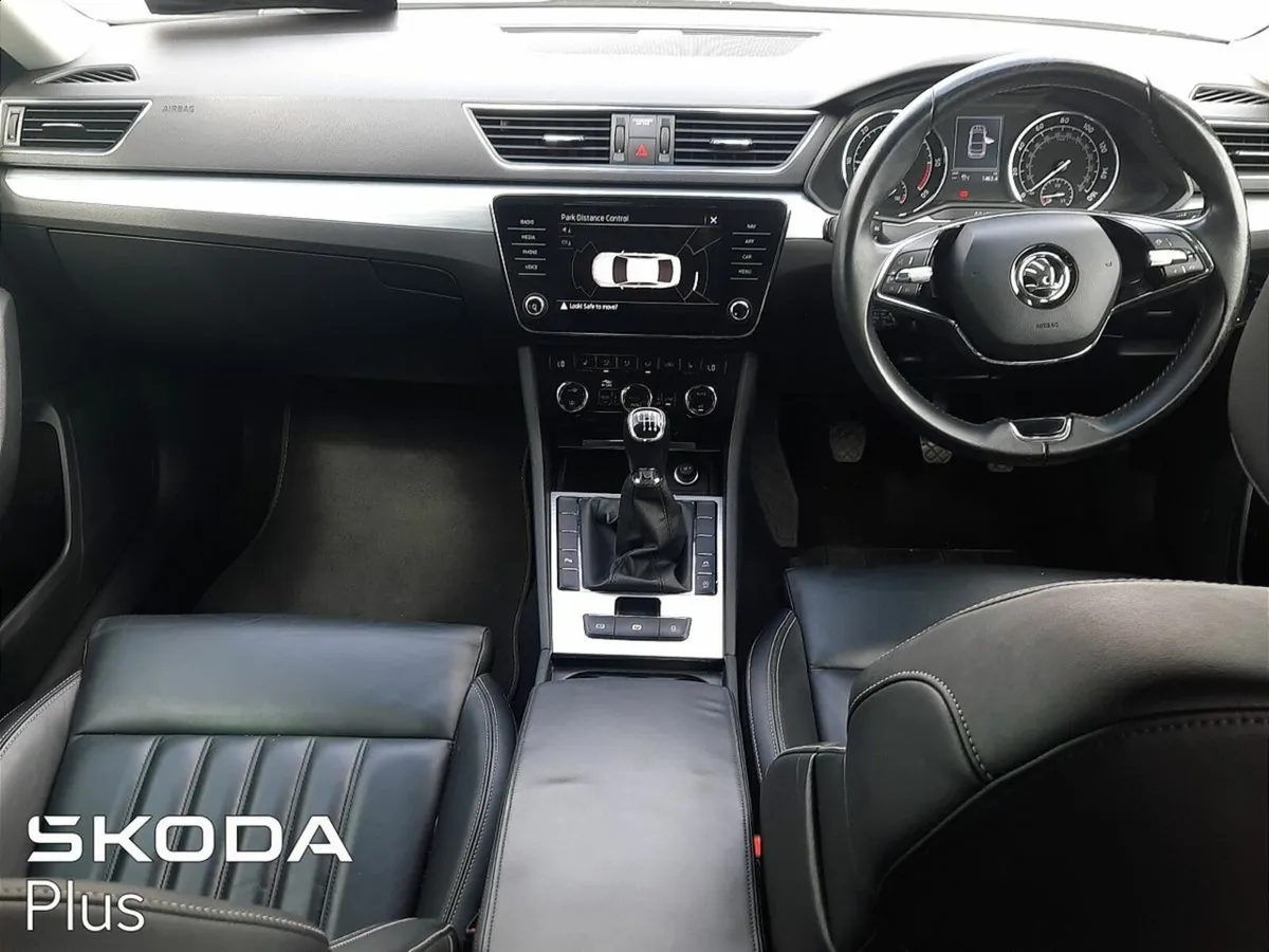 Skoda Superb **FULL BLACK LEATHER** 2.0TDI 150HP M - Image 2