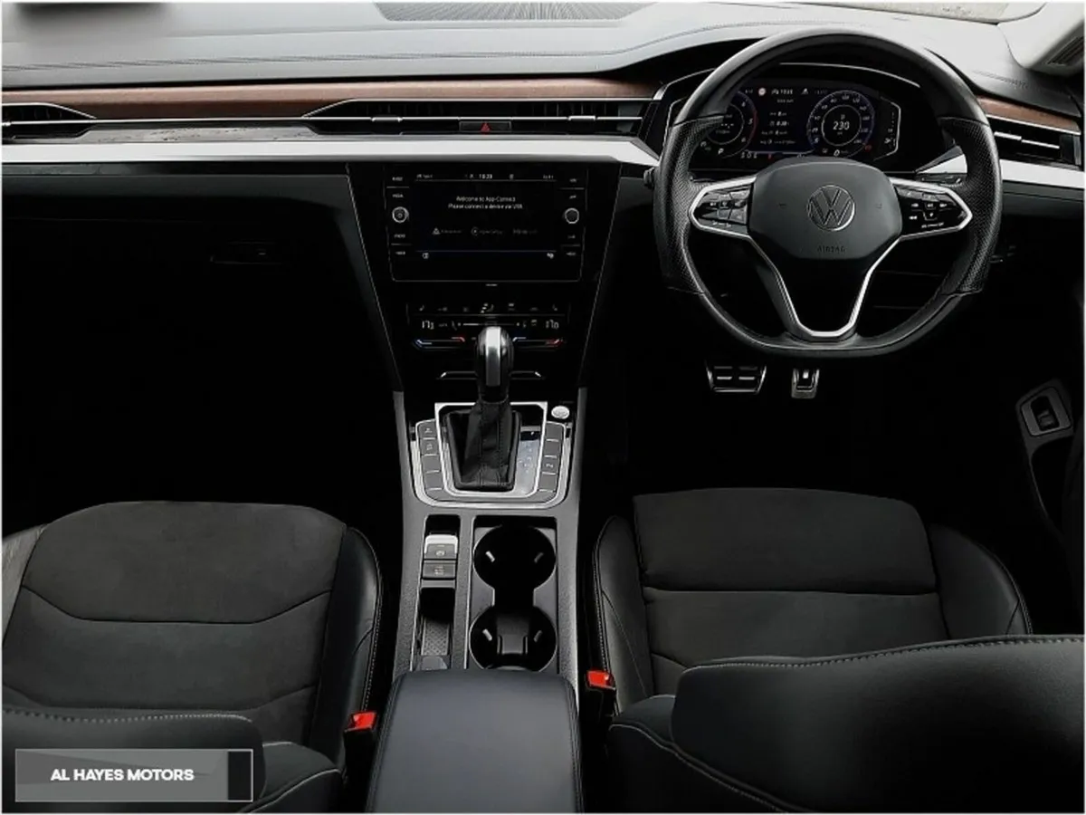 Volkswagen Arteon **AUTOMATIC** 2.0TDI-150HP ELEGA - Image 2