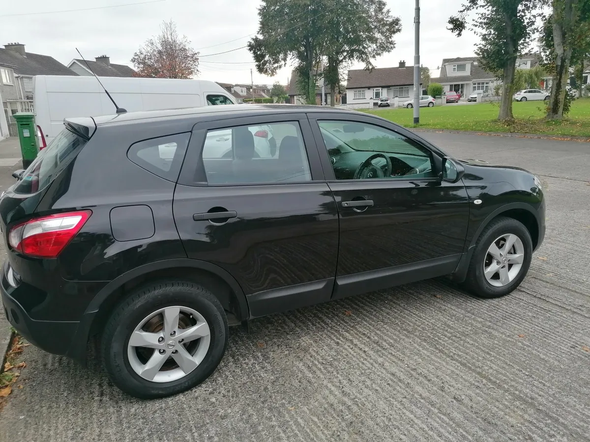 2010 Nissan Qashqai - Well maintained family car - Image 4