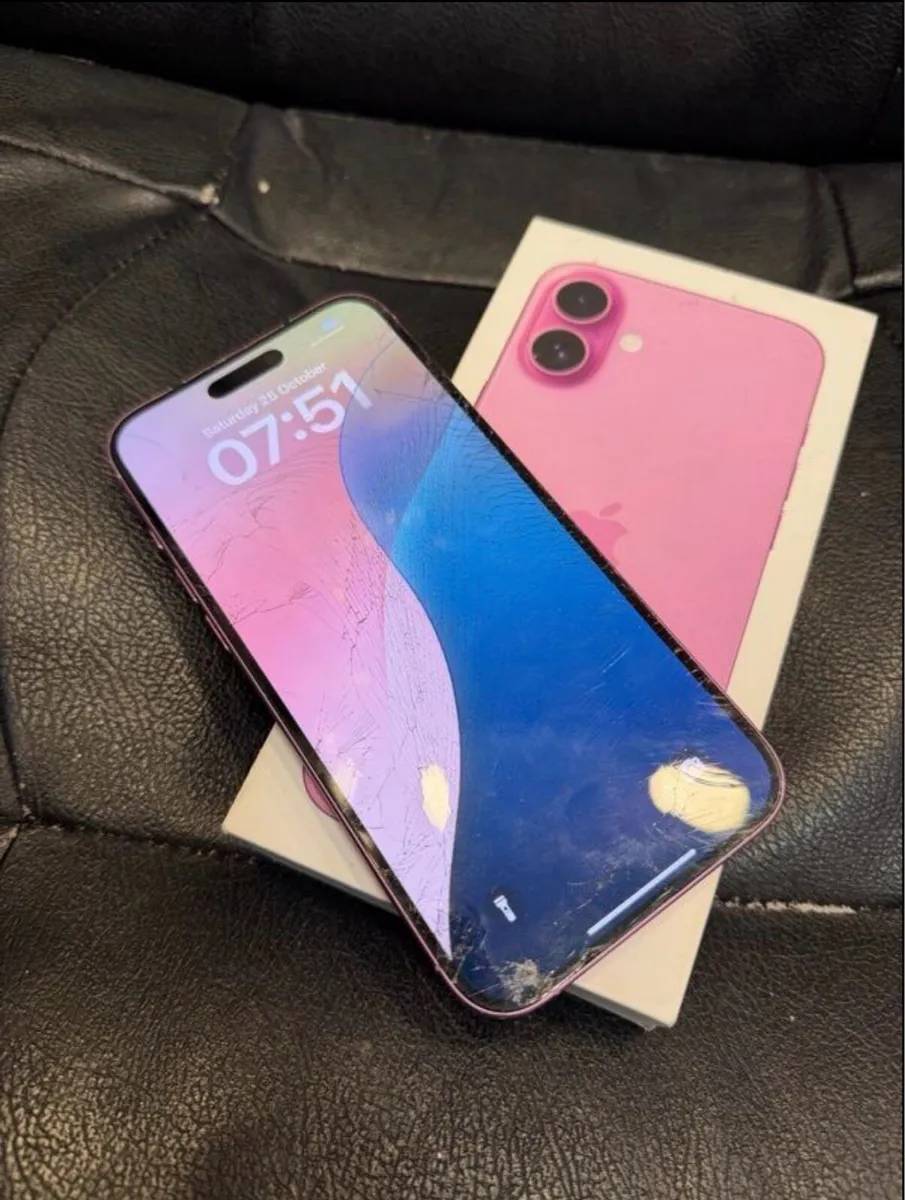 iPhone 16 plus broken - Image 2