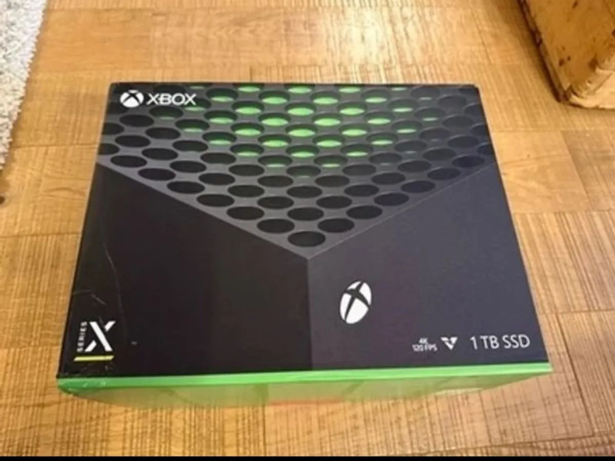 Xbox Series X 1TB EXCELLENT CONDITION - Image 1