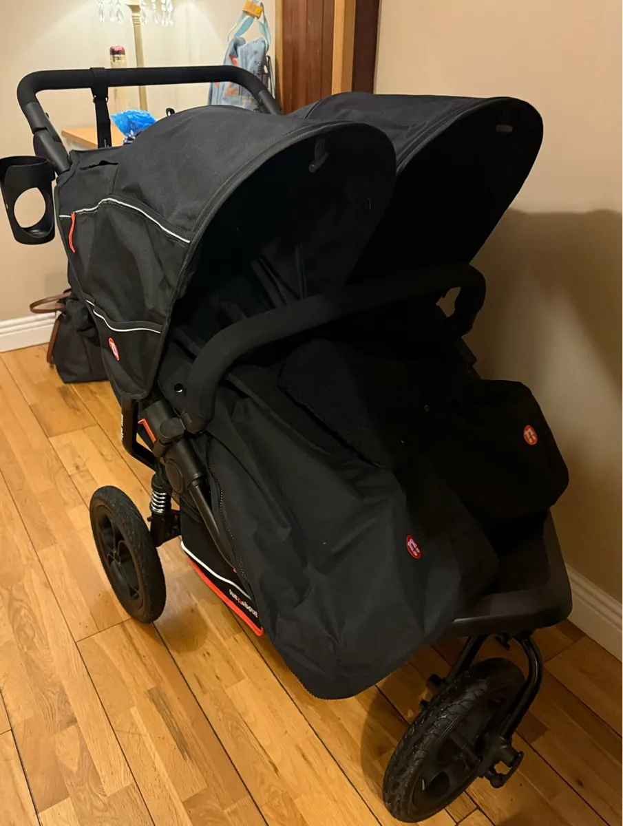 Out n About Double Nipper V6 - Image 1