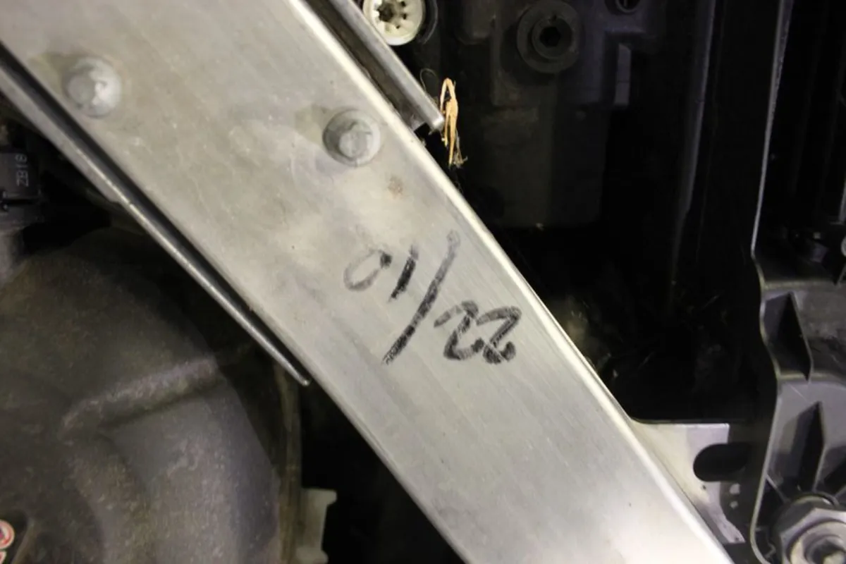 Mercedes-Benz E-Class E 220 D SE A/T - Image 4