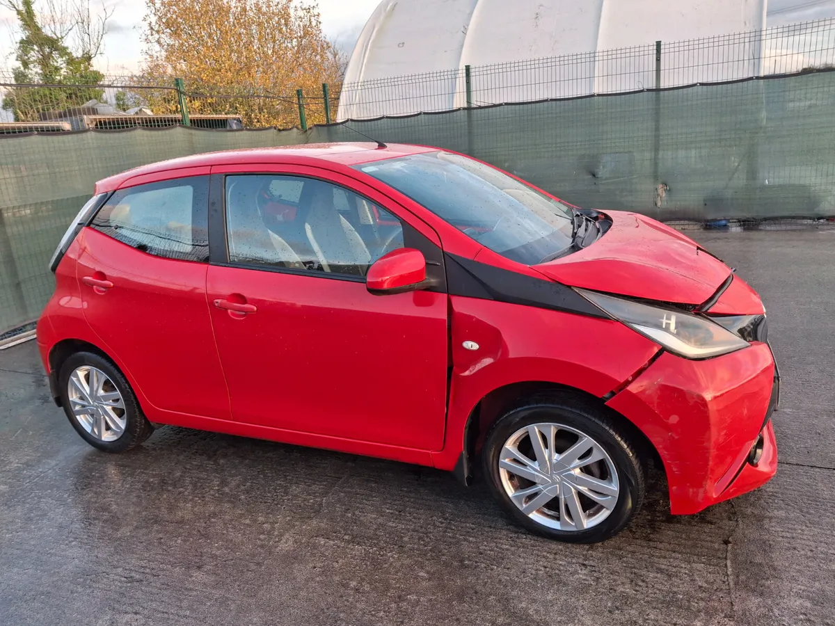 2015 Toyota Aygo 1.0 Petrol - Image 2