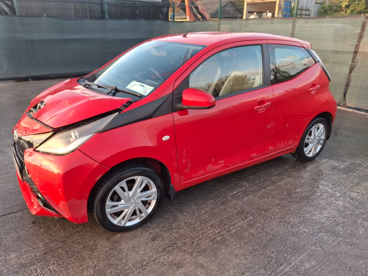 2015 Toyota Aygo 1.0 Petrol - Image 1