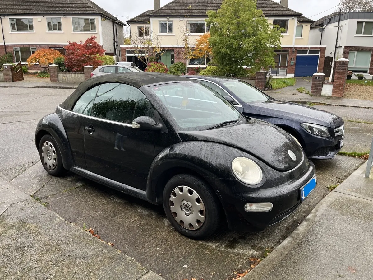 Volkswagen Beetle 2003 - Image 1