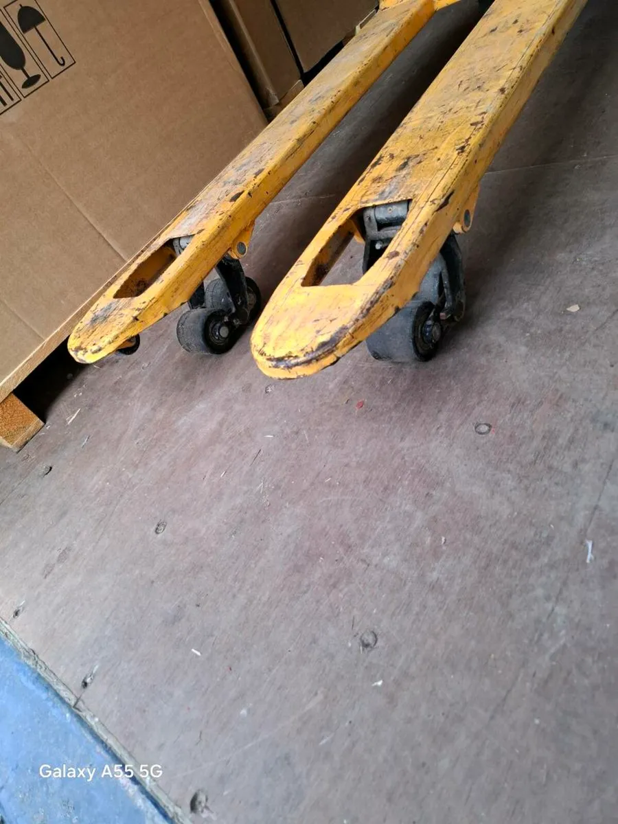 Pallet Truck - Image 4
