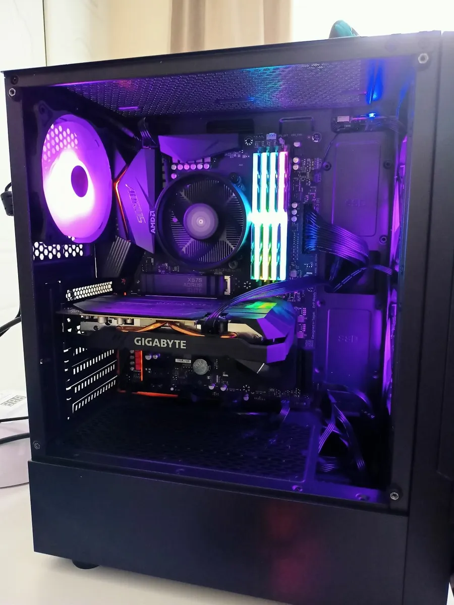 Gaming PC setup - Image 2