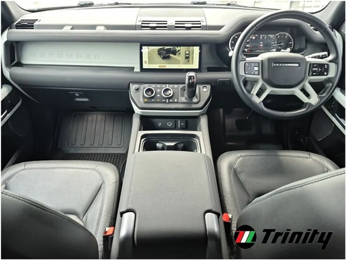 Land Rover Defender ** 90 ** SE BLACK EDITION ** A - Image 2