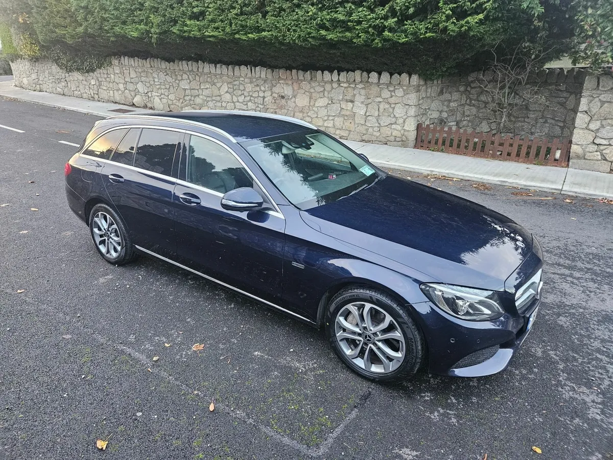 Mercedes-Benz C 350e Sport Petrol Hybrid Auto - Image 3